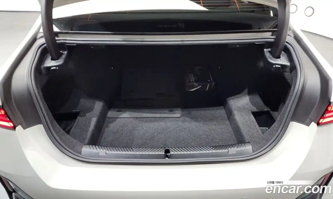 BMW 5-Series 2024 2.0 Автомат в Москве № 153426, фото 6