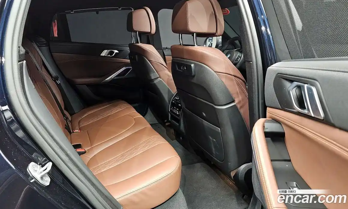 BMW X6 2022 3.0 Автомат в Москве № 154523, фото 3