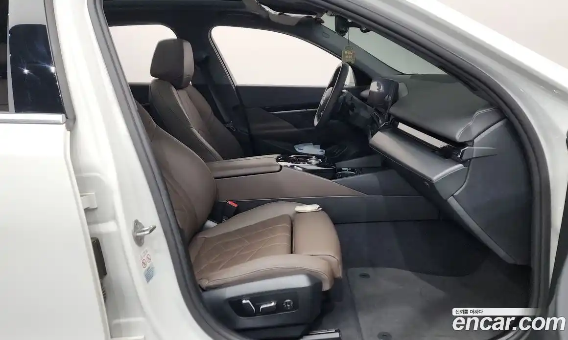 BMW 5-Series 2024 2.0 Автомат в Москве № 156718, фото 16