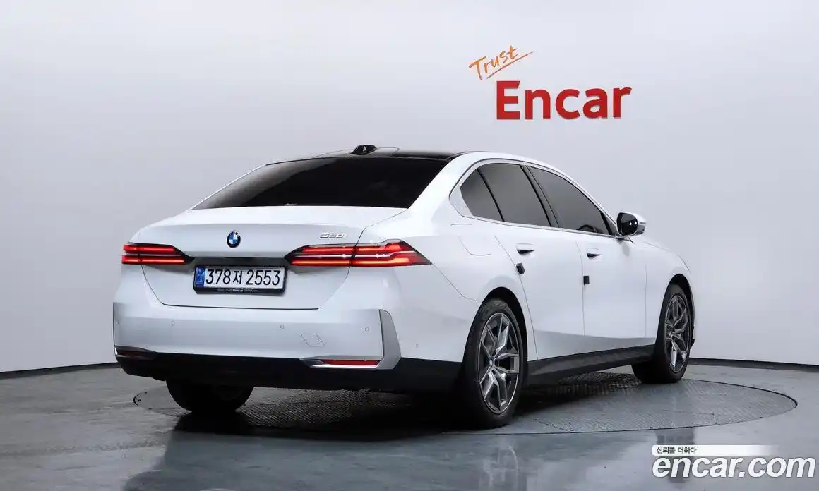 BMW 5-Series 2024 2.0 Автомат в Москве № 156718, фото 20