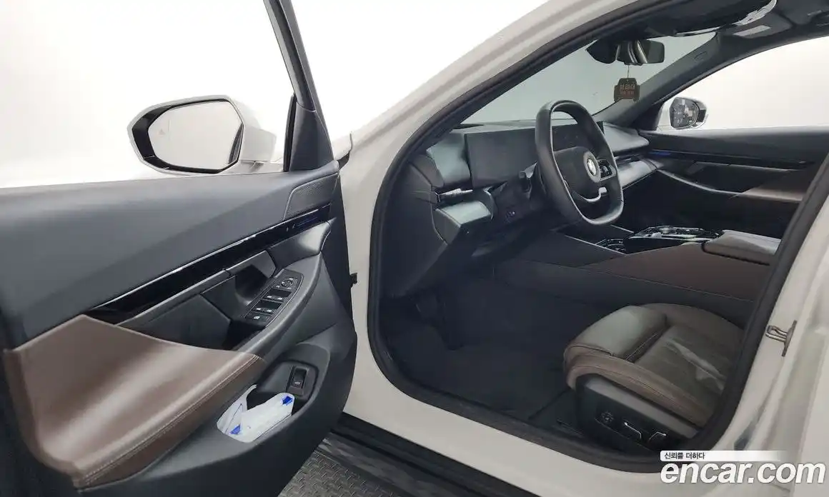 BMW 5-Series 2024 2.0 Автомат в Москве № 156718, фото 6