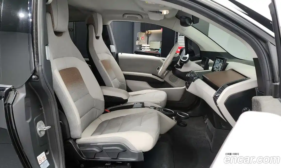 BMW i3 2020 0.1 Автомат в Москве № 158711, фото 20