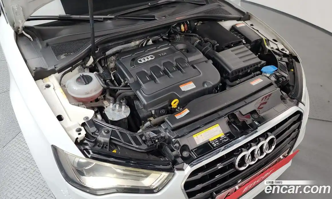 Audi A3 2015 2.0 Автомат в Москве № 160881, фото 17