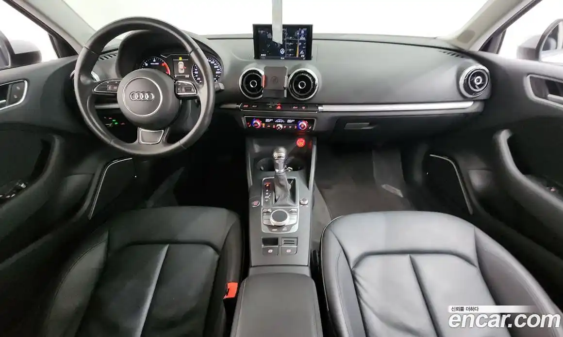 Audi A3 2015 2.0 Автомат в Москве № 160881, фото 20
