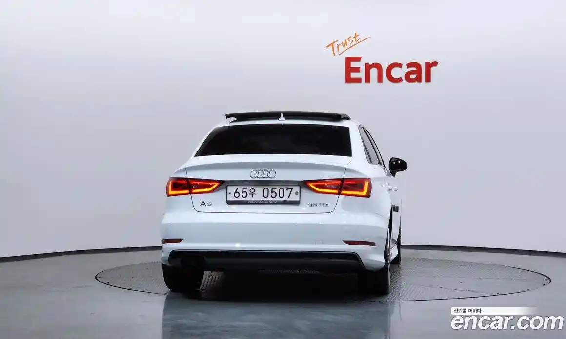 Audi A3 2015 2.0 Автомат в Москве № 160881, фото 2