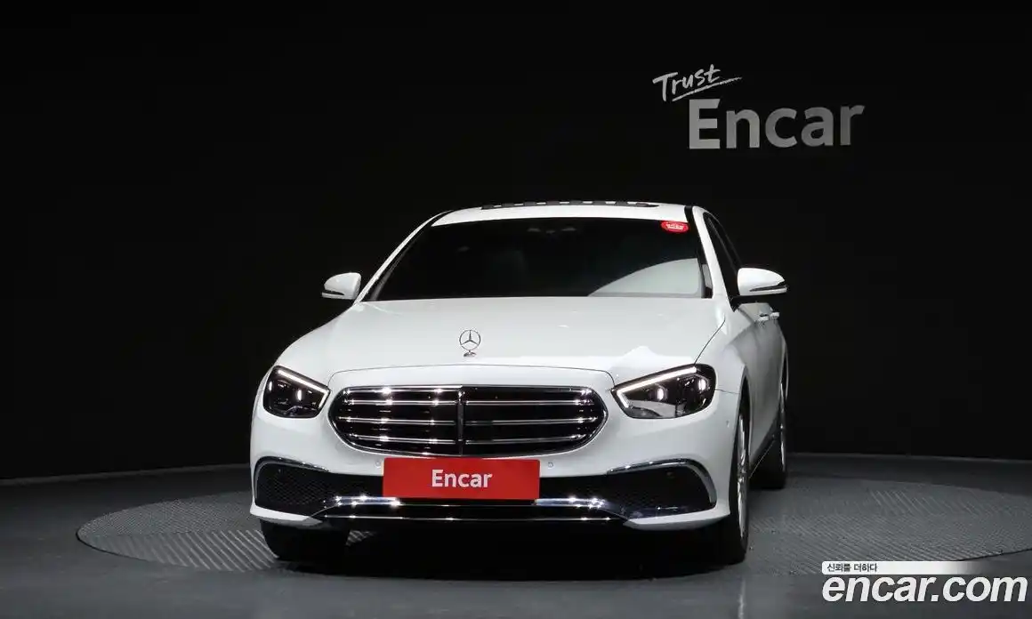 Mercedes-Benz E-Class 2021 2.0 Автомат в Москве № 161228, фото 15