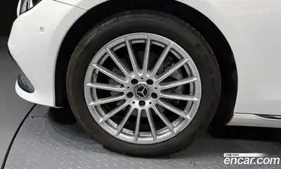 Mercedes-Benz E-Class 2021 2.0 Автомат в Москве № 161228, миниатюра 10