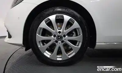 Mercedes-Benz E-Class 2019 1.9 Автомат в Москве № 161404, миниатюра 5