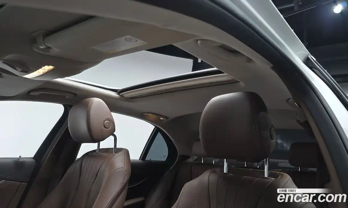 Mercedes-Benz E-Class 2019 1.9 Автомат в Москве № 161404, фото 9