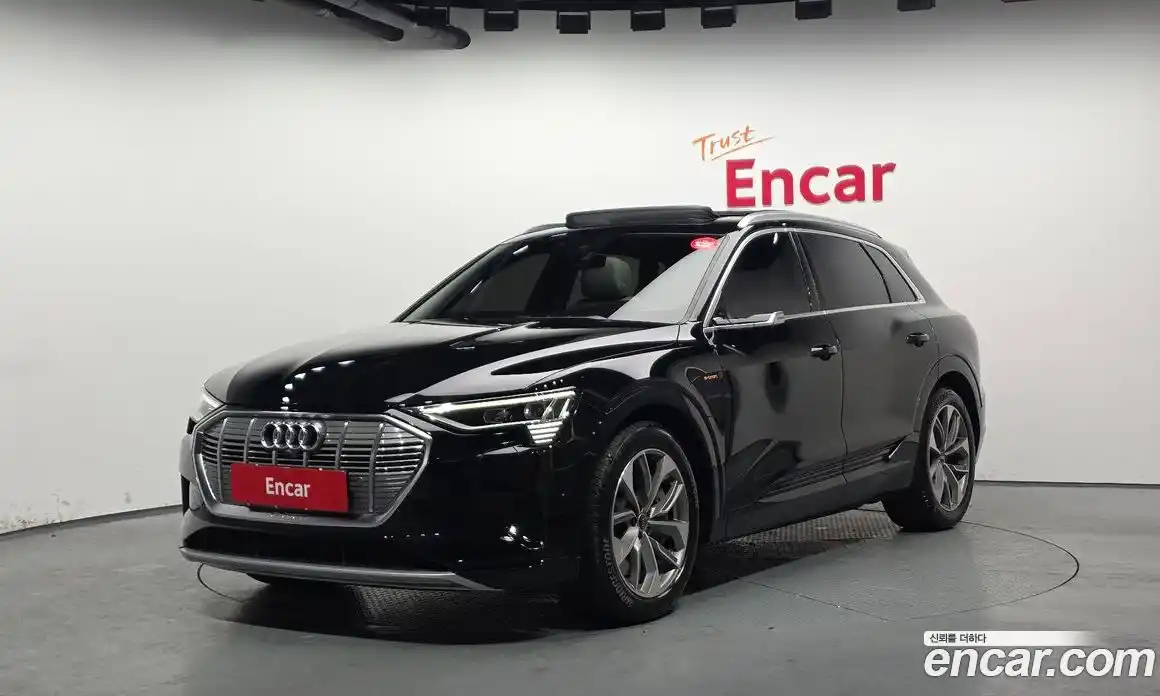 Audi e-tron 2023 0.2 Автомат в Москве № 162422, фото 17