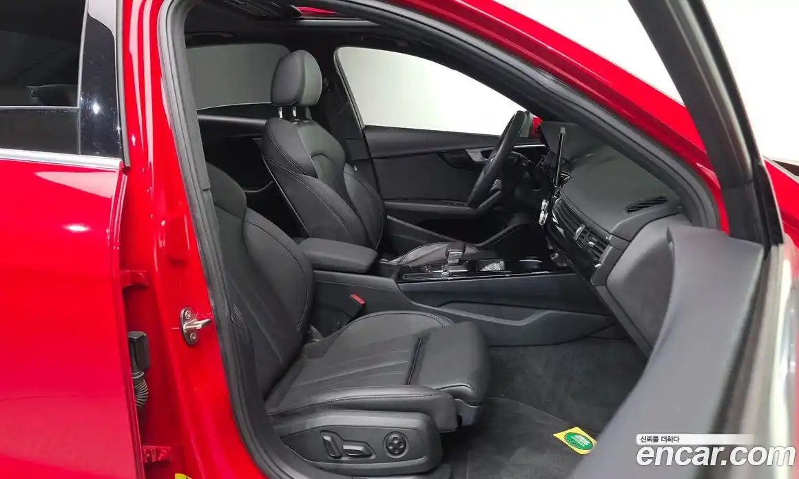 Audi A4 2021 2.0 Автомат в Москве № 162930, фото 15