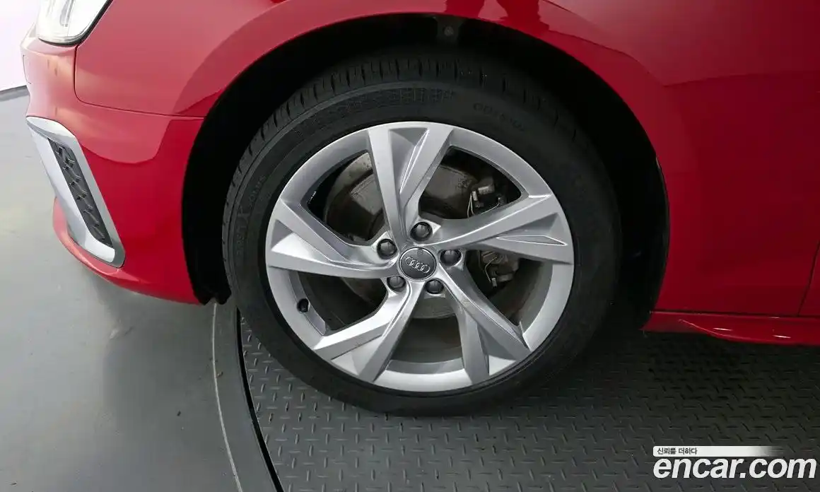 Audi A4 2021 2.0 Автомат в Москве № 162930, фото 18