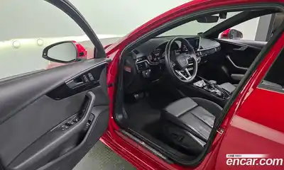 Audi A4 2021 2.0 Автомат в Москве № 162930, миниатюра 9