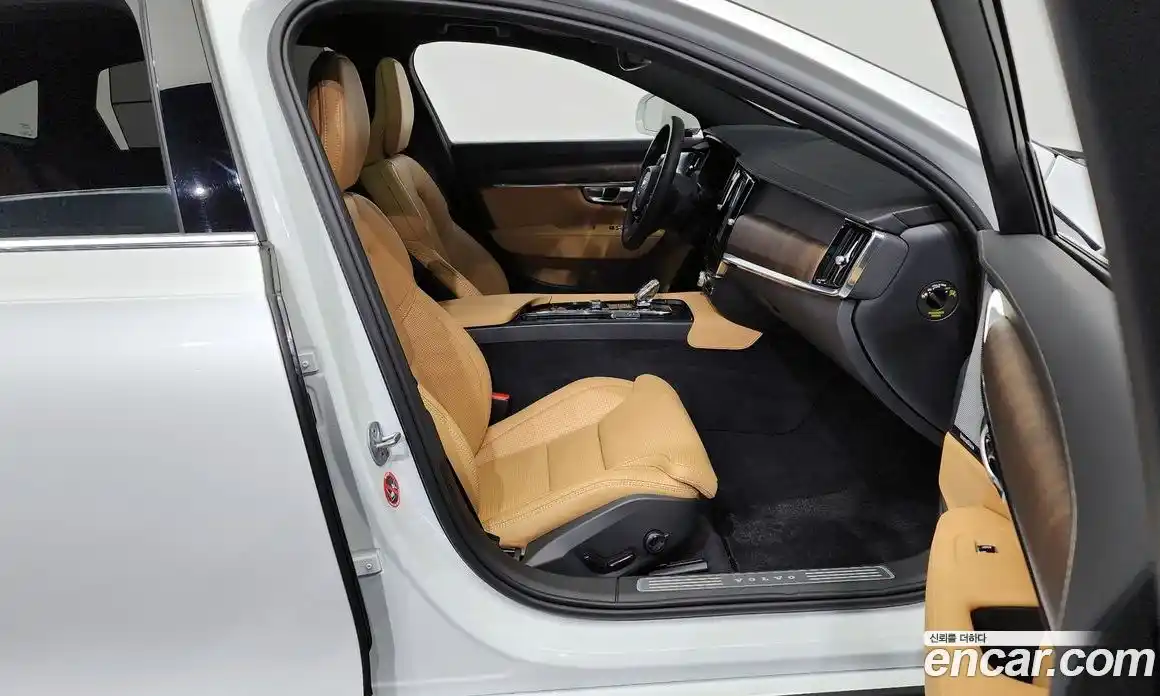 Volvo S90 2024 2.0 Автомат в Москве № 164155, фото 20