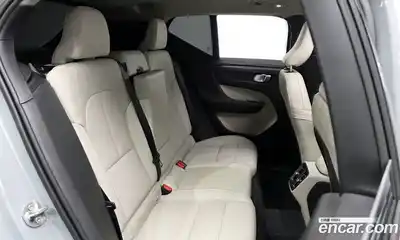 Volvo XC40 2025 2.0 Автомат в Москве № 164256, миниатюра 4