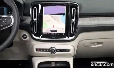 Volvo XC40 2025 2.0 Автомат в Москве № 164256, миниатюра 6