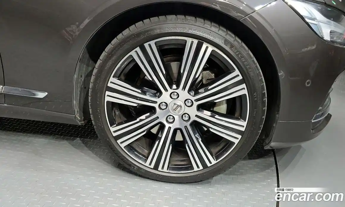 Volvo S90 2022 2.0 Автомат в Москве № 164423, фото 16