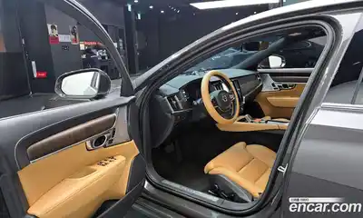 Volvo S90 2022 2.0 Автомат в Москве № 164423, миниатюра 3