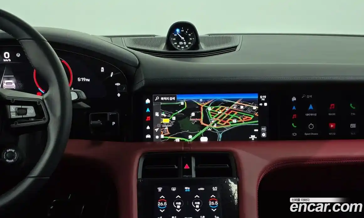 Porsche Taycan 2025 0.1 Автомат в Москве № 164987, фото 16