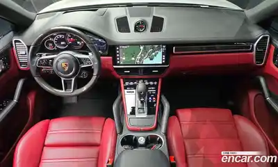 Porsche Cayenne 2022 3.0 Автомат в Москве № 165235, миниатюра 5