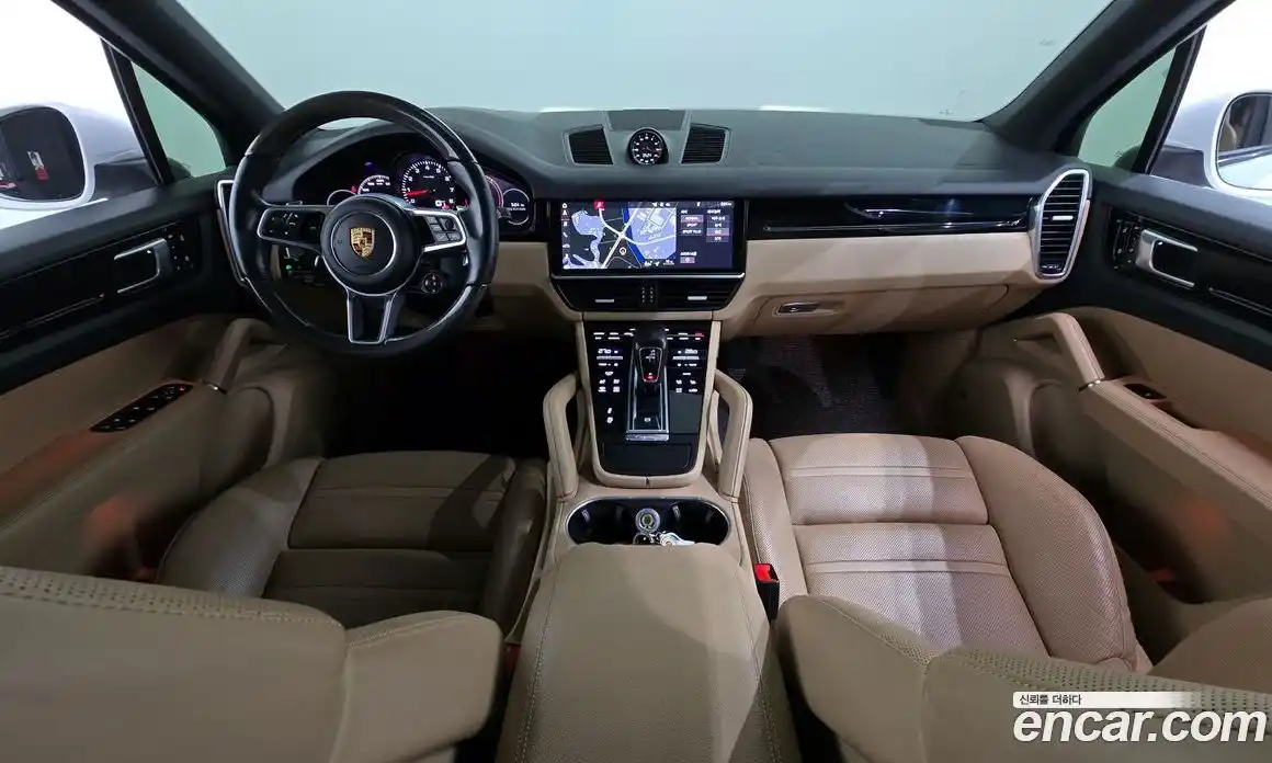 Porsche Cayenne 2020 3.0 Автомат в Москве № 165506, фото 9