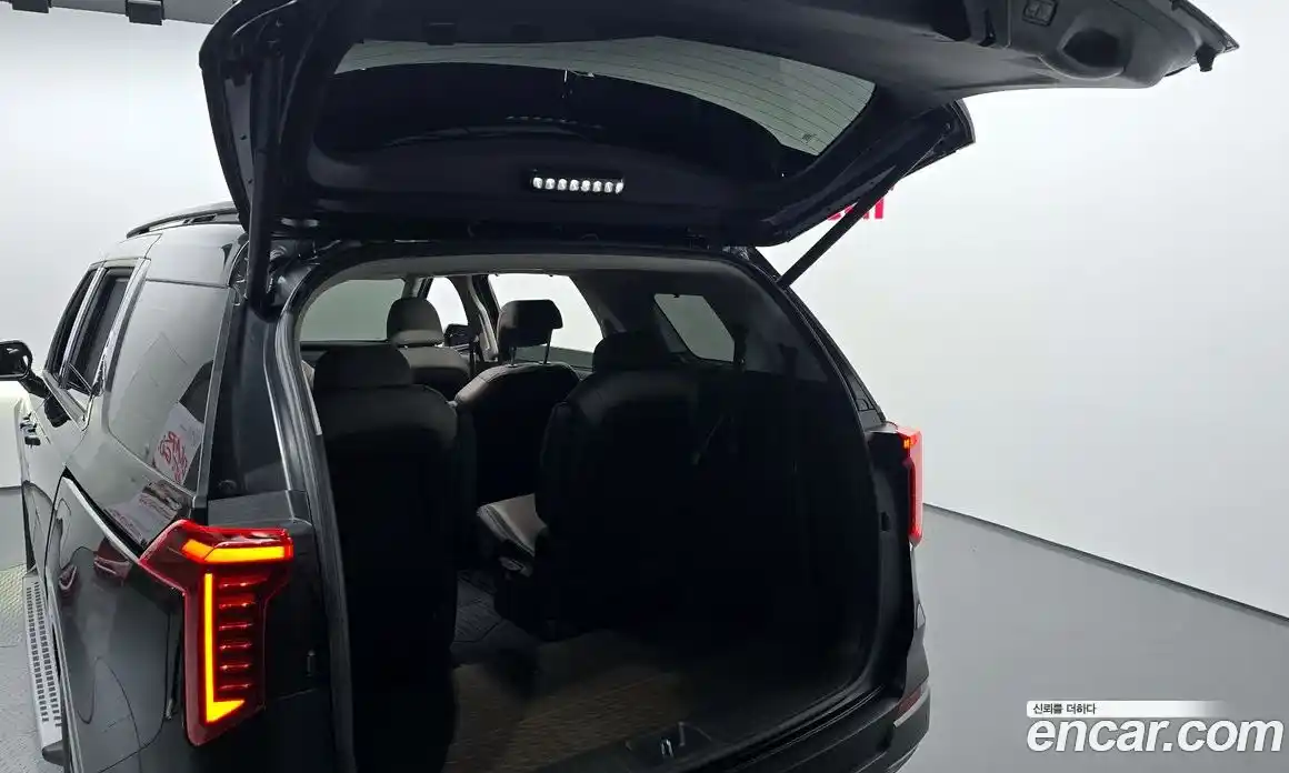 Kia Canival 2025 2.2 Автомат в Москве № 16557, фото 14