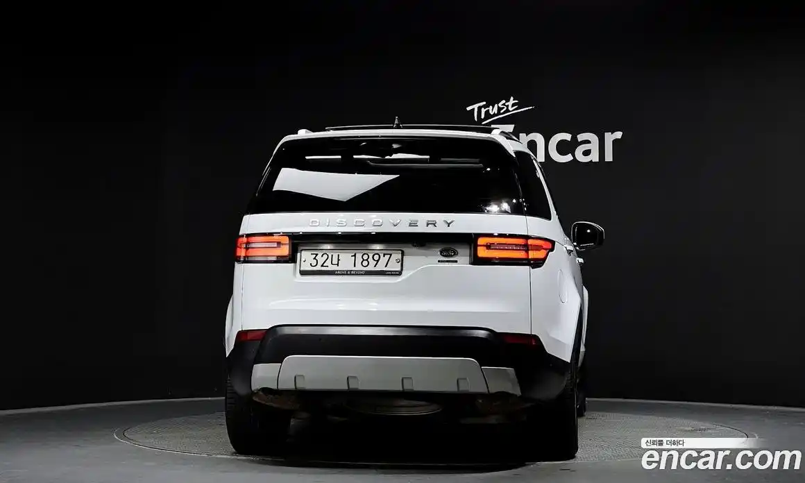 Land Rover Discovery 2019 3.0 Автомат в Москве № 166153, фото 17