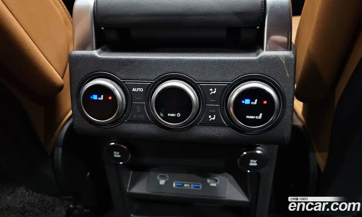 Land Rover Discovery 2019 3.0 Автомат в Москве № 166153, фото 19