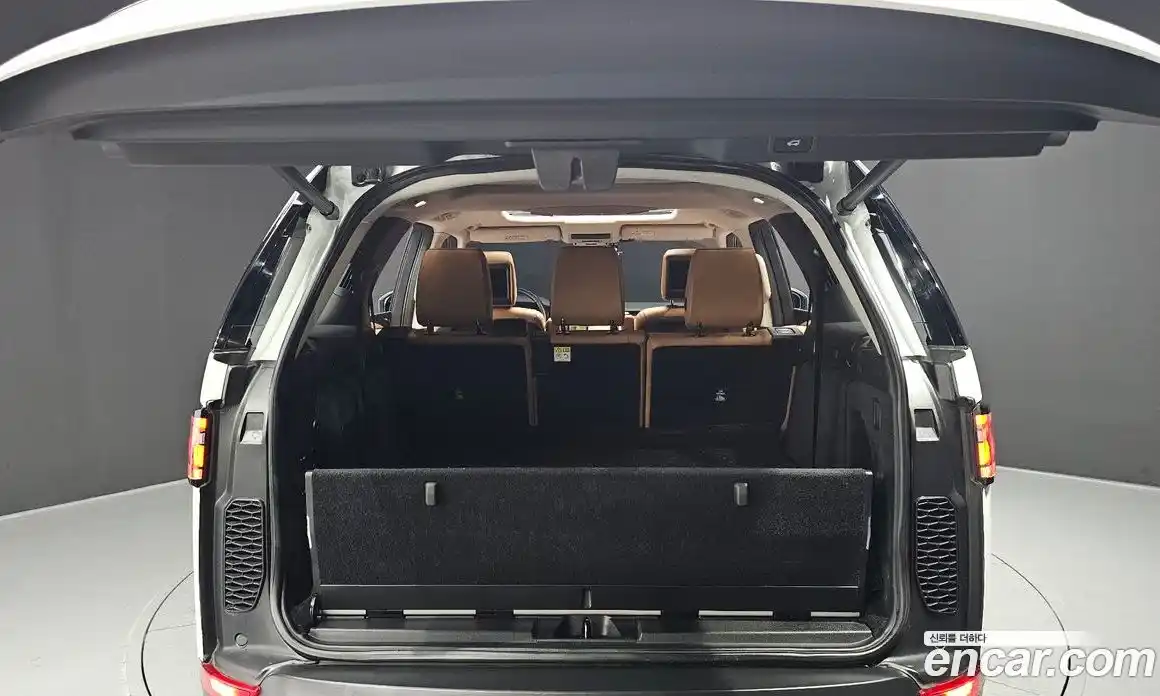 Land Rover Discovery 2019 3.0 Автомат в Москве № 166153, фото 3