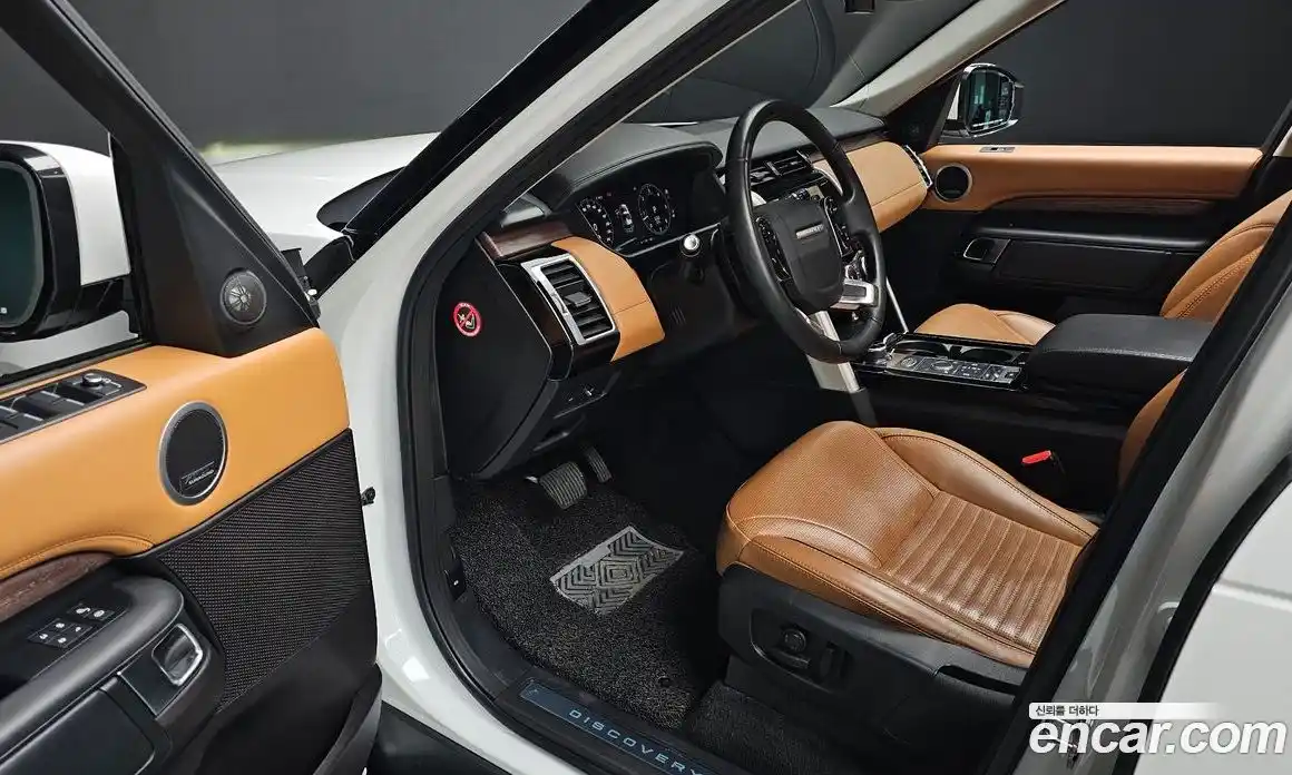 Land Rover Discovery 2019 3.0 Автомат в Москве № 166153, фото 8