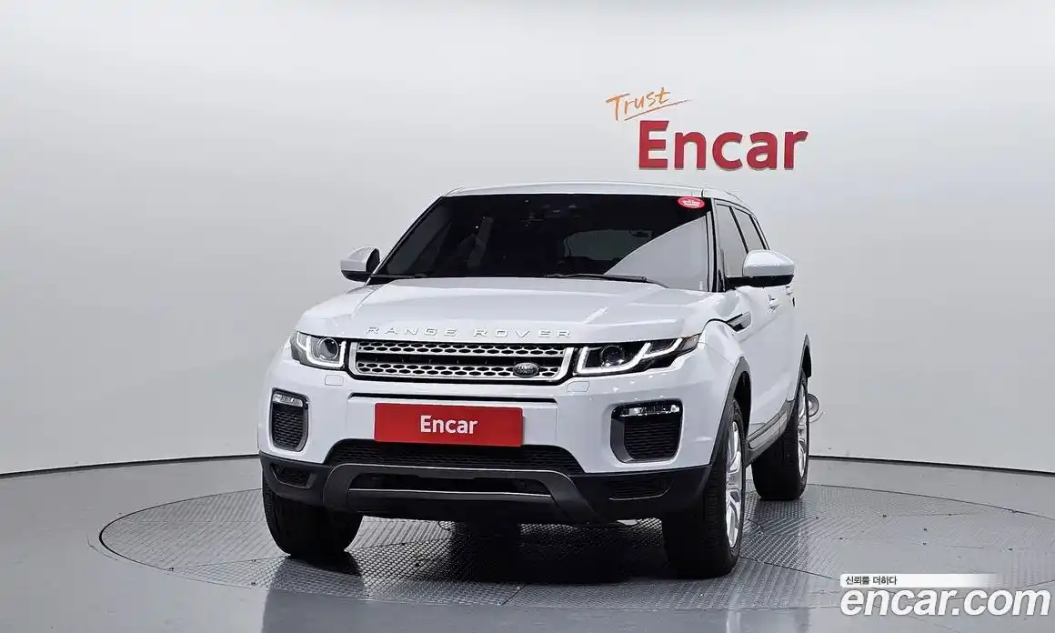 Land Rover Range-Rover Evoque 2016 2.0 Автомат в Москве № 166442, фото 11
