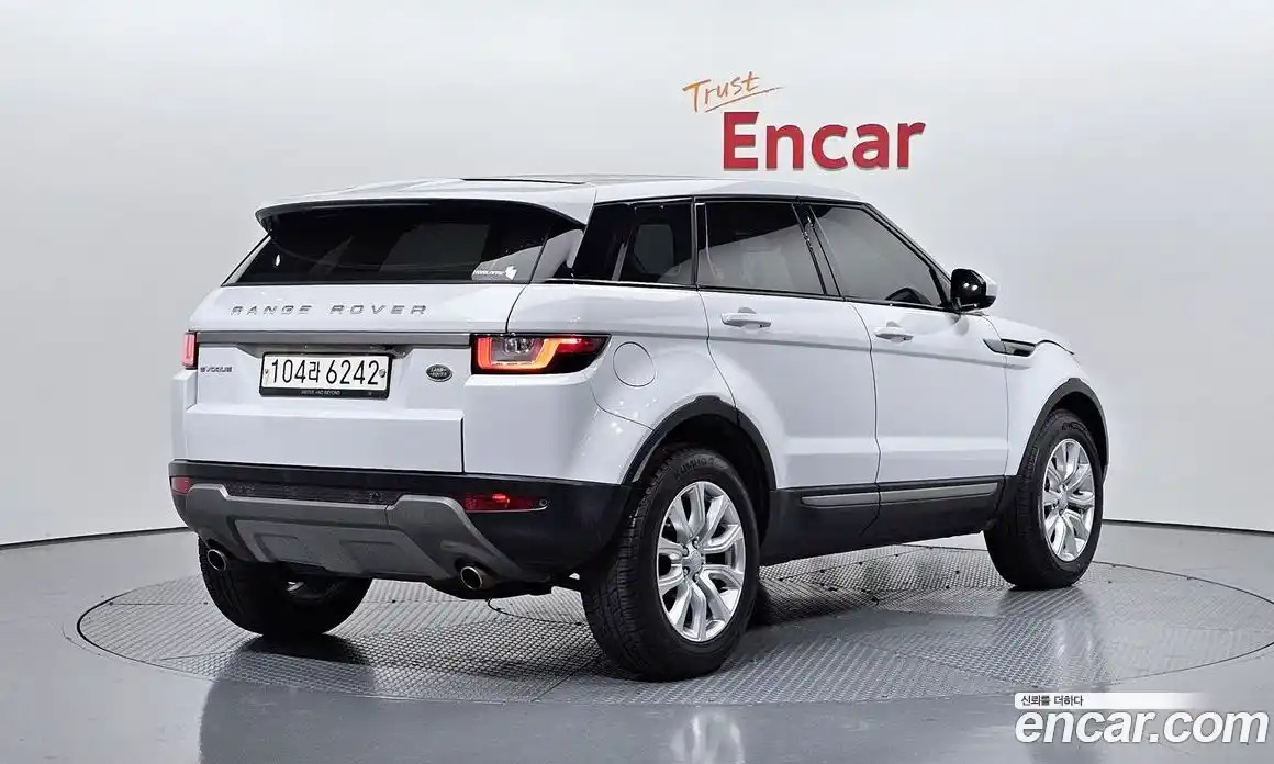 Land Rover Range-Rover Evoque 2016 2.0 Автомат в Москве № 166442, фото 20