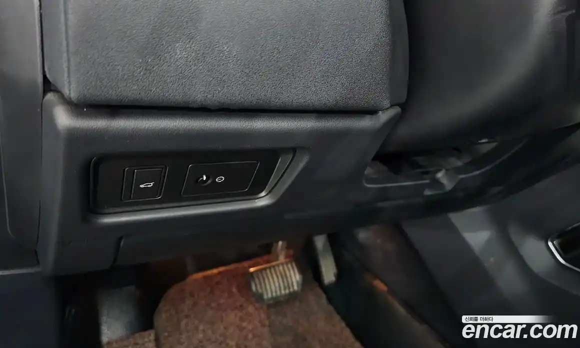 Land Rover Range-Rover Evoque 2016 2.0 Автомат в Москве № 166442, фото 9