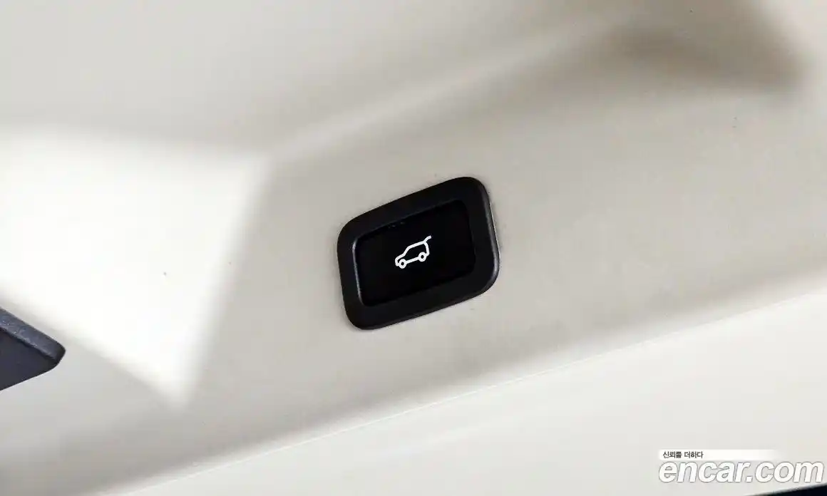 Land Rover Range-Rover 2016 4.4 Автомат в Москве № 166518, фото 18