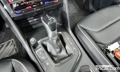 Volkswagen Tiguan 2024 2.0 Автомат в Москве № 168409, миниатюра 11