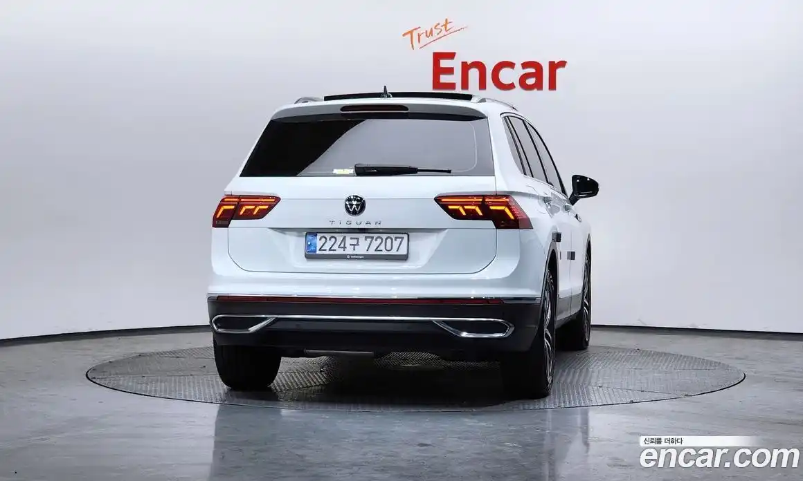 Volkswagen Tiguan 2024 2.0 Автомат в Москве № 168409, фото 19