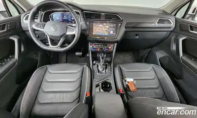 Volkswagen Tiguan 2024 2.0 Автомат в Москве № 168409, миниатюра 2