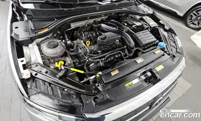 Volkswagen Jetta, 2023