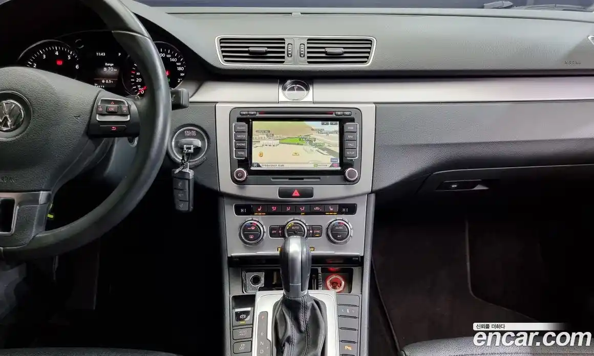 Volkswagen CC 2015 2.0 Автомат в Москве № 168829, фото 15