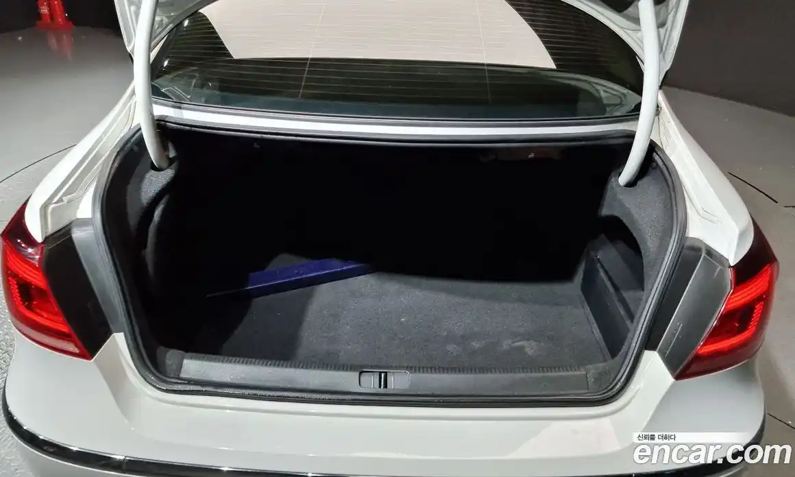 Volkswagen CC 2015 2.0 Автомат в Москве № 168829, фото 17