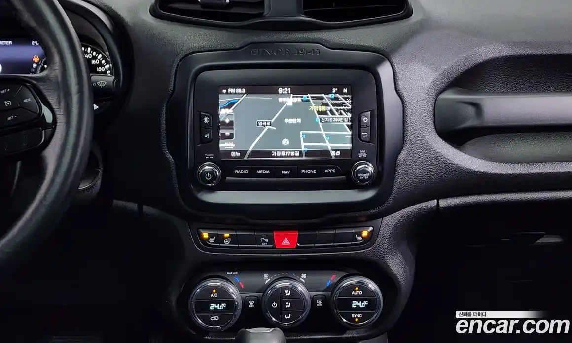 Jeep Renegade 2017 2.0 Автомат в Москве № 169851, фото 15