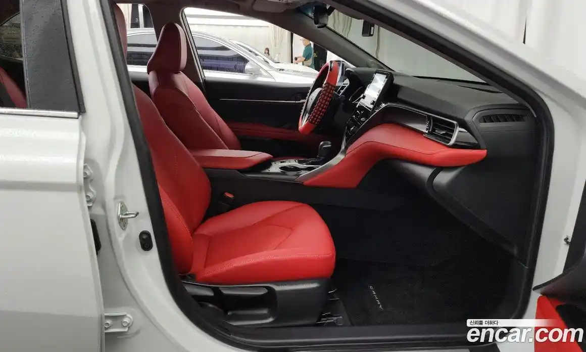 Toyota Camry 2024 2.5 Автомат в Москве № 170141, фото 13