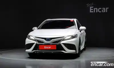 Toyota Camry 2024 2.5 Автомат в Москве № 170141, миниатюра 2