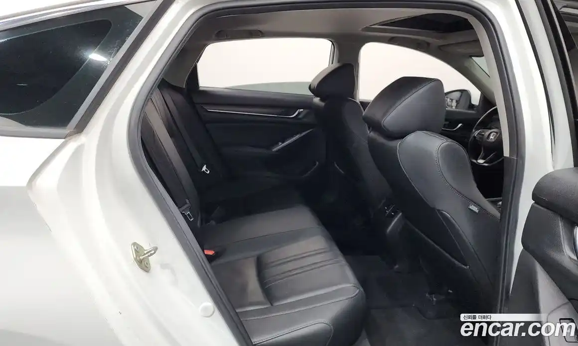 Honda Accord 2020 2.0 Автомат в Москве № 170647, фото 13