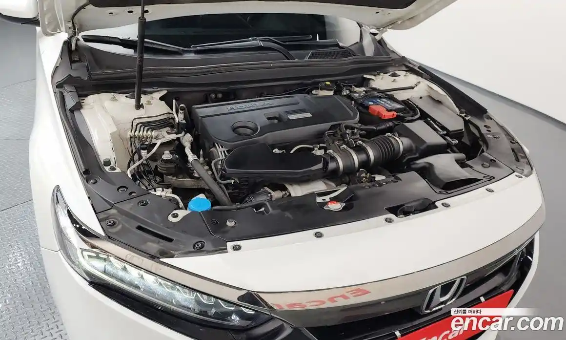 Honda Accord 2020 2.0 Автомат в Москве № 170647, фото 18