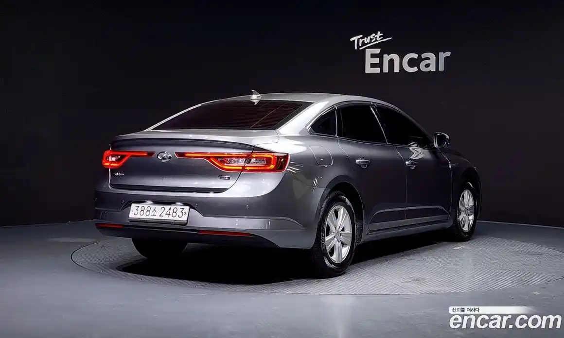 Renault SM6 2016 2.0 Автомат в Москве № 182817, фото 3