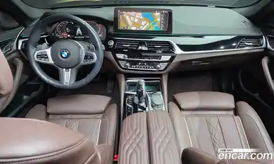 BMW 5-Series 2023 2.0 Автомат в Москве № 188190, миниатюра 2