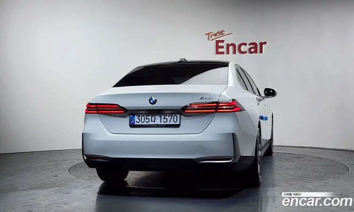 BMW 5-Series 2024 2.0 Автомат в Москве № 189312, фото 16