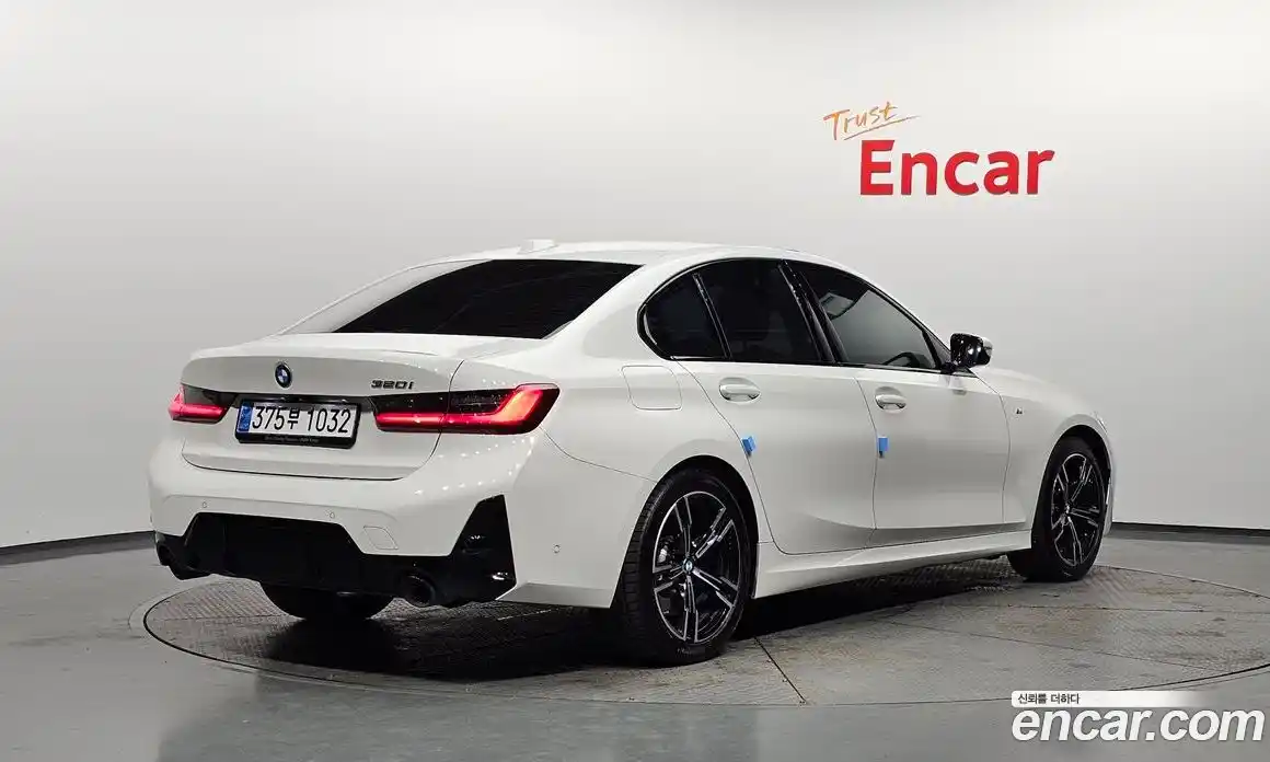 BMW 3-Series 2023 2.0 Автомат в Москве № 191931, фото 16