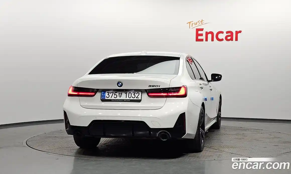 BMW 3-Series 2023 2.0 Автомат в Москве № 191931, фото 5